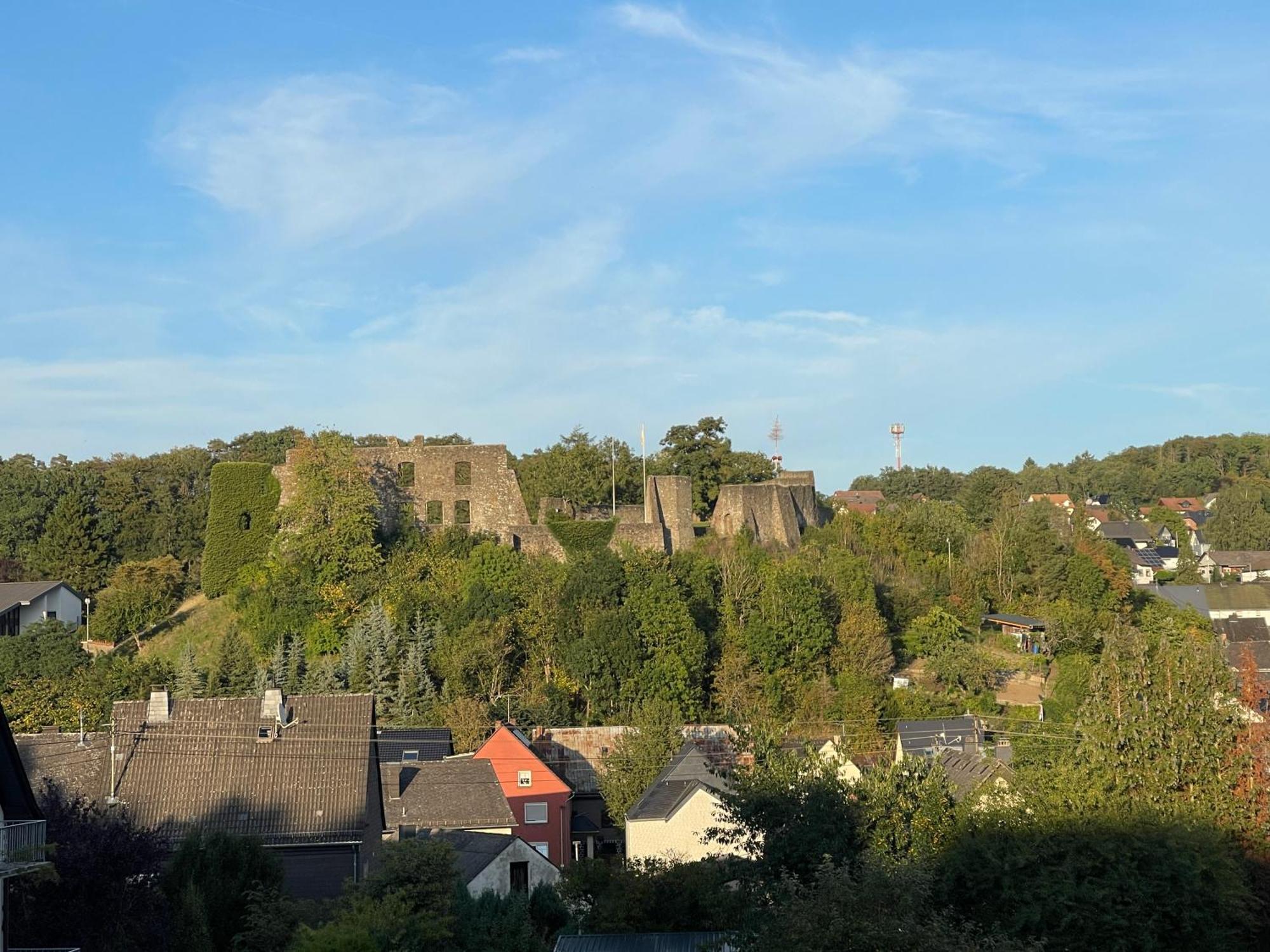 Ferienhaus Eifelstuben Mit Charme - Bauernstube Vulkaneifel - Naehe See Und Burgruine Ulmen Exterior photo